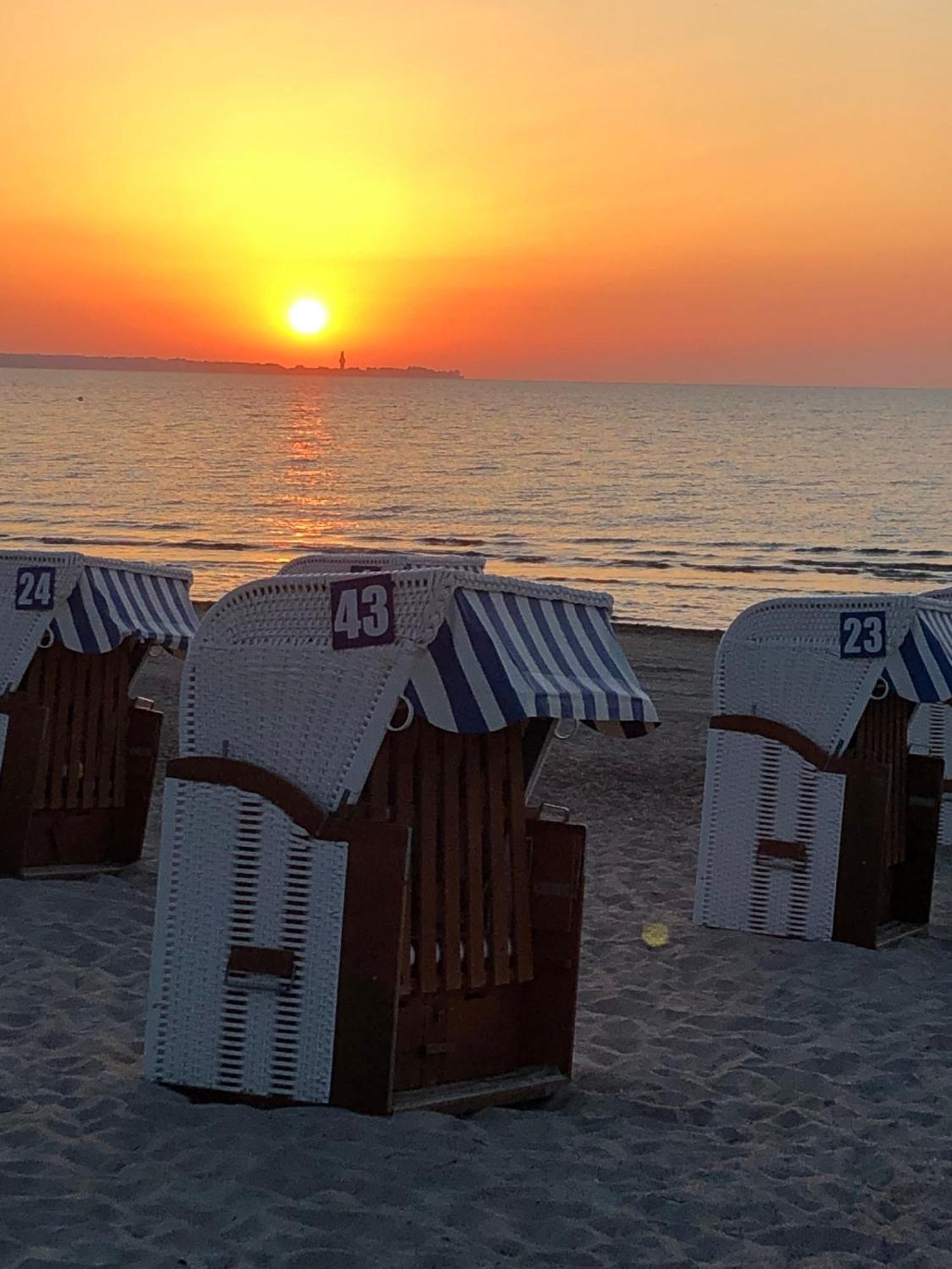 Ferienwohnung- Nur 60 Meter Vom Strand Scharbeutz Ngoại thất bức ảnh